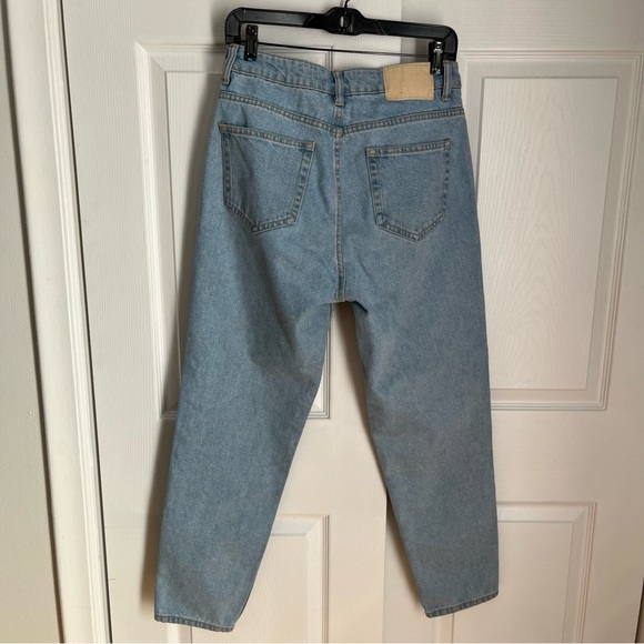 ZARA HIGH WAISTED MOM JEANS - Picture 9 of 11